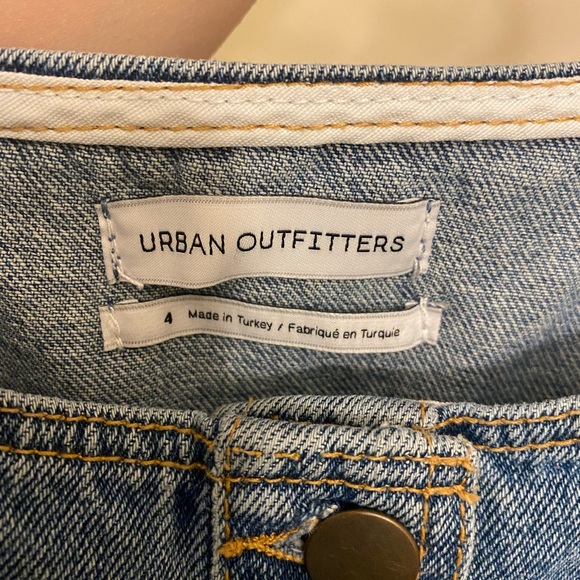 URBAN OUTFITTERS OVERALL DRESS - Picture 2 of 5
